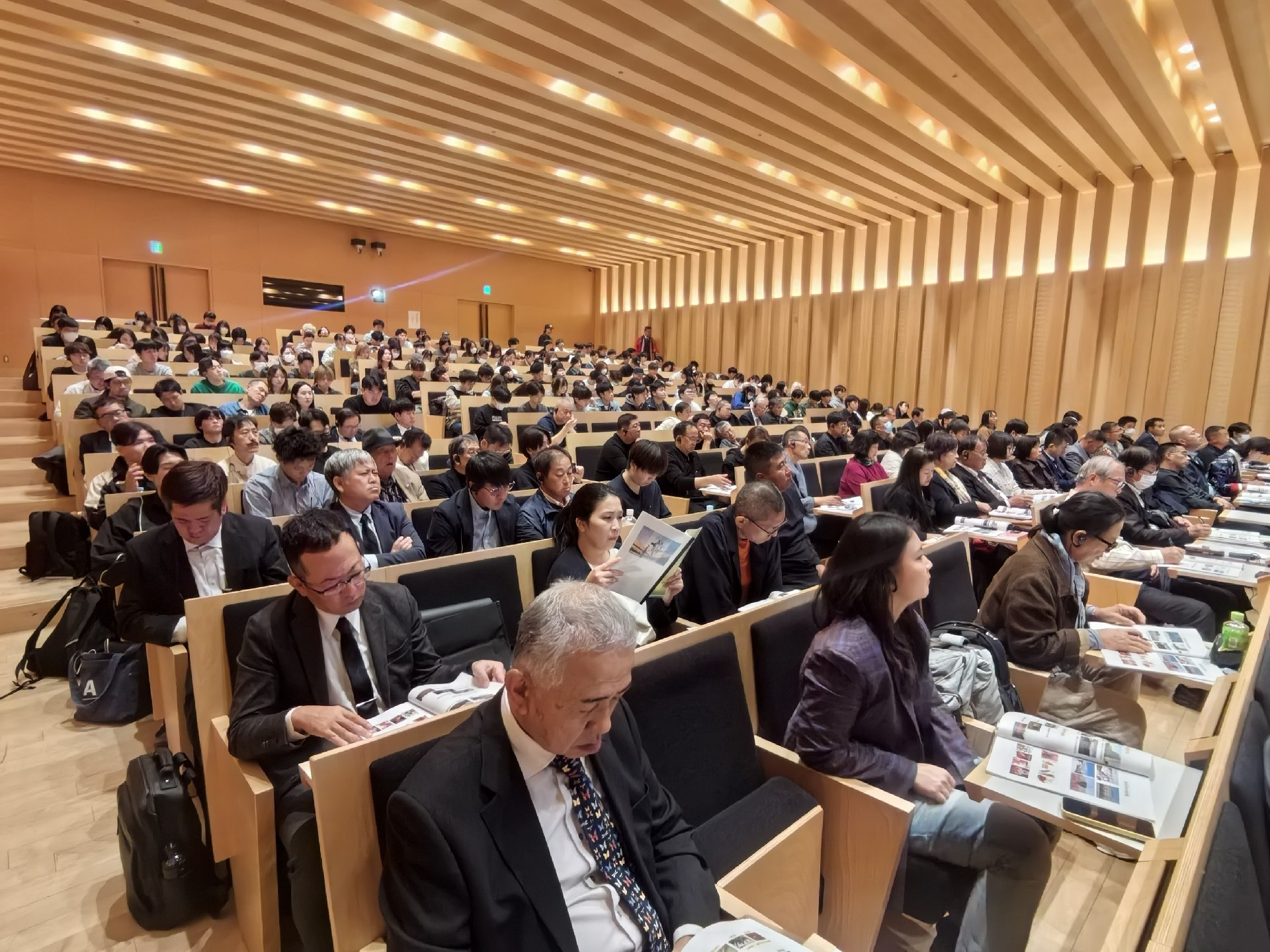 1763108935123840.jpg 微信图片_20251111123144_1399_18.jpg